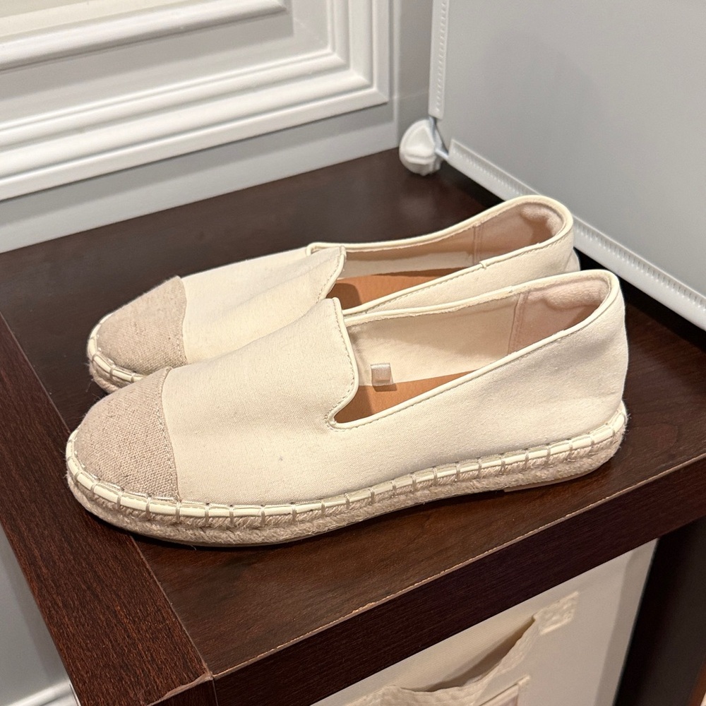 Universal Thread Cream Canvas Slip-On Espadrille Flats